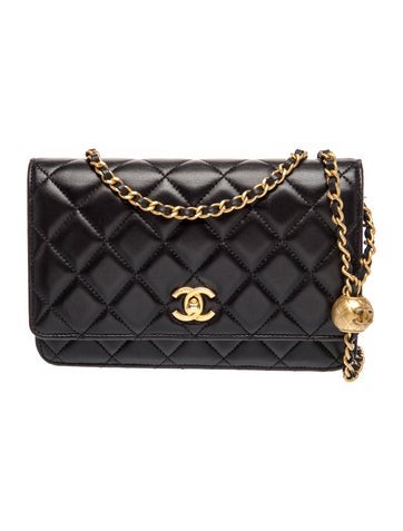 Pearl Crush Wallet On Chain
