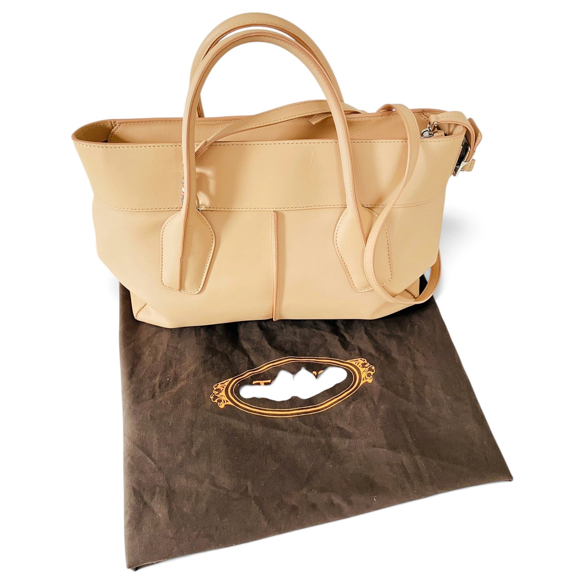 D Bag leather handbag