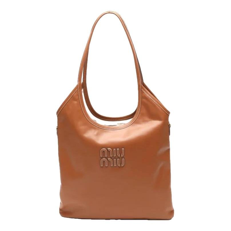Leather tote