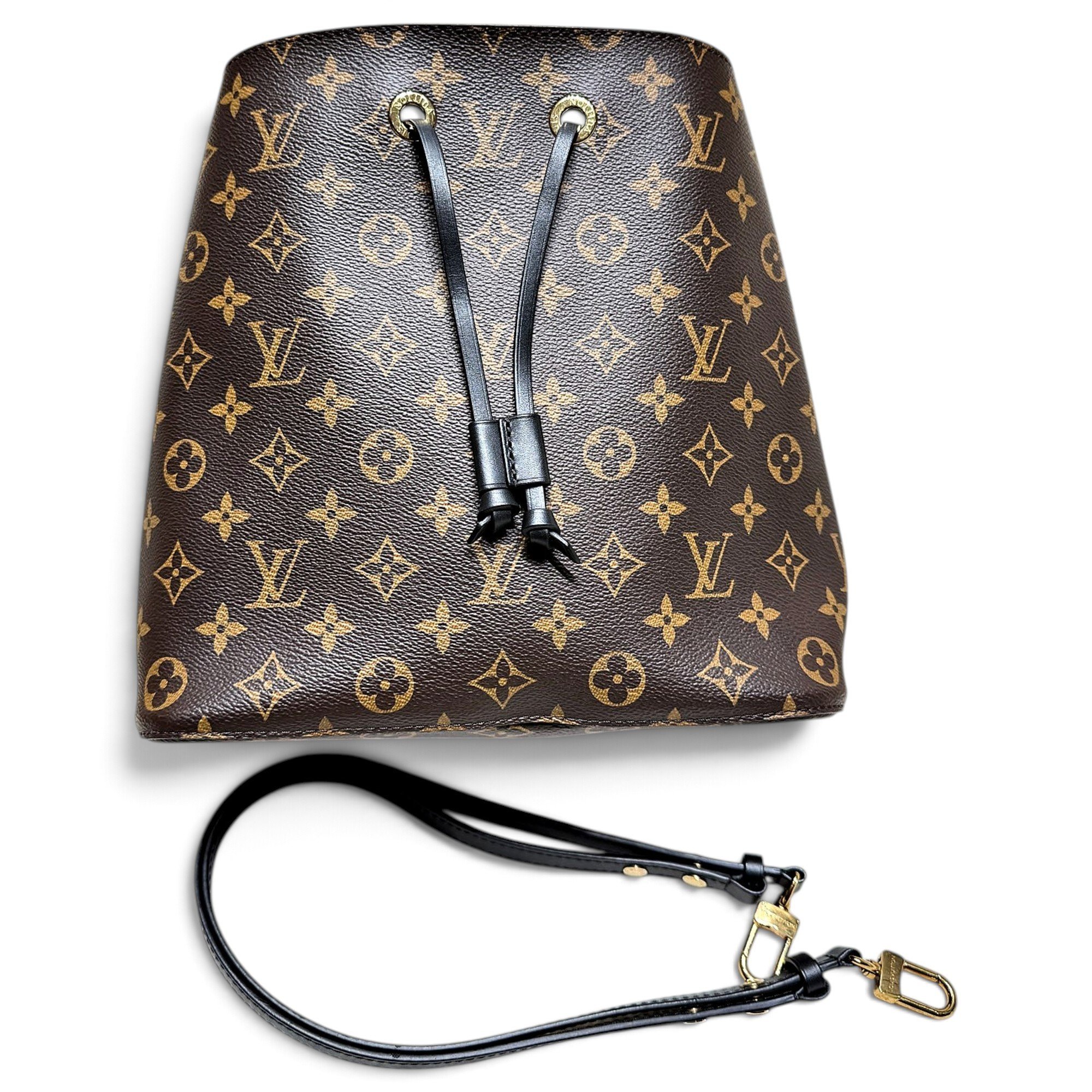 NéoNoé leather handbag