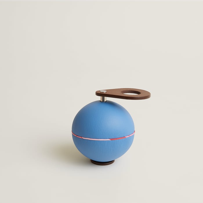 Random Spherical Music Box With a Came Key