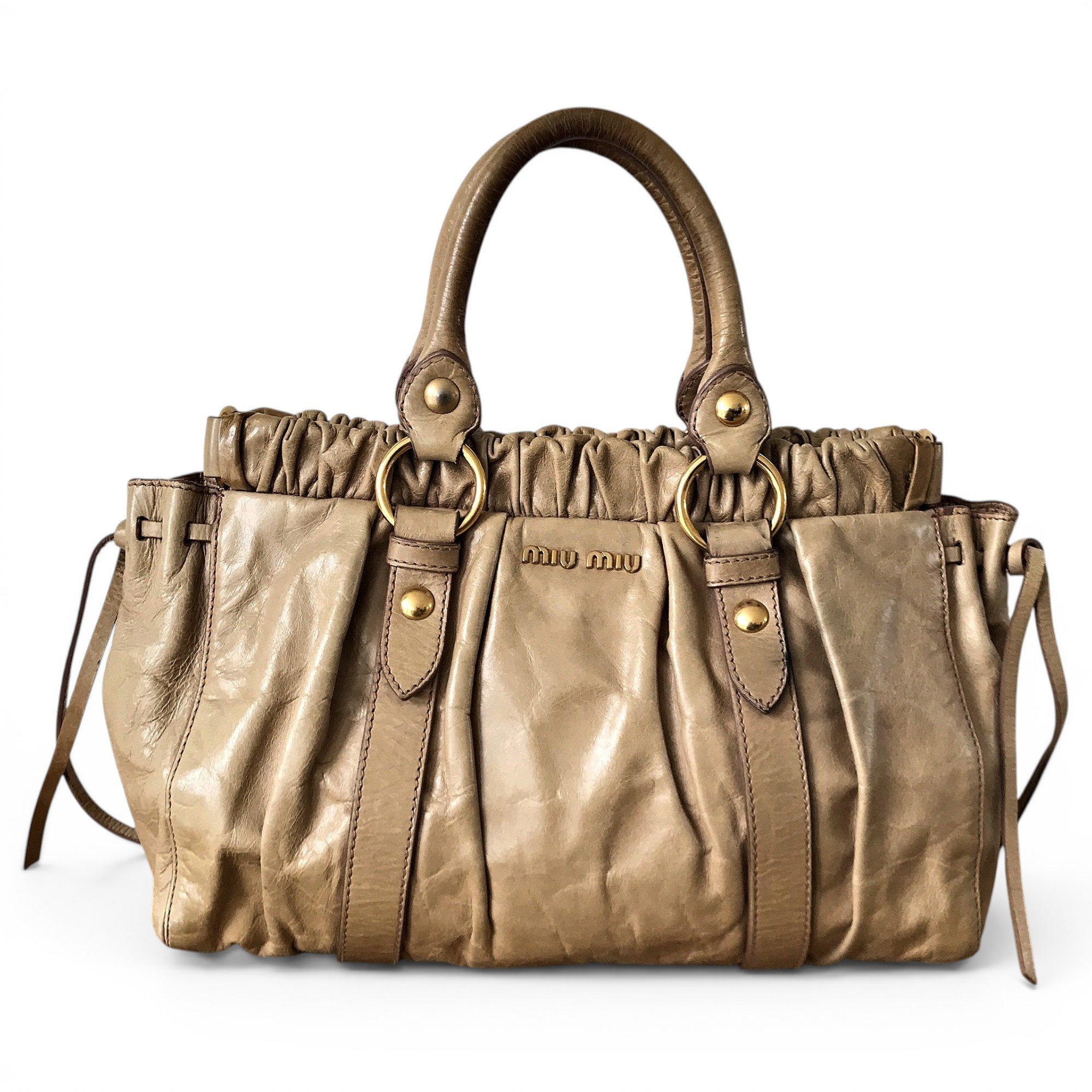 Vitello leather handbag
