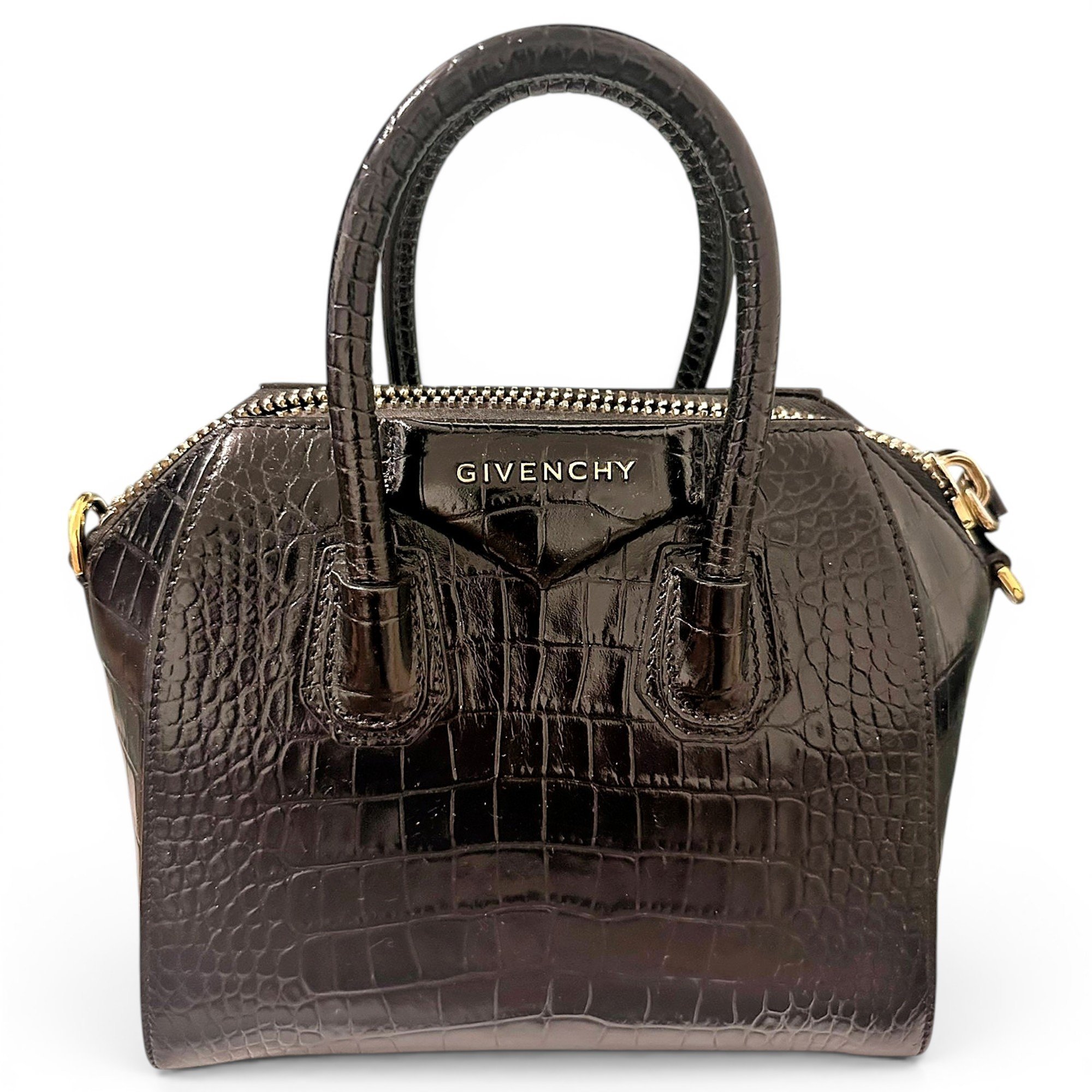 Antigona leather handbag