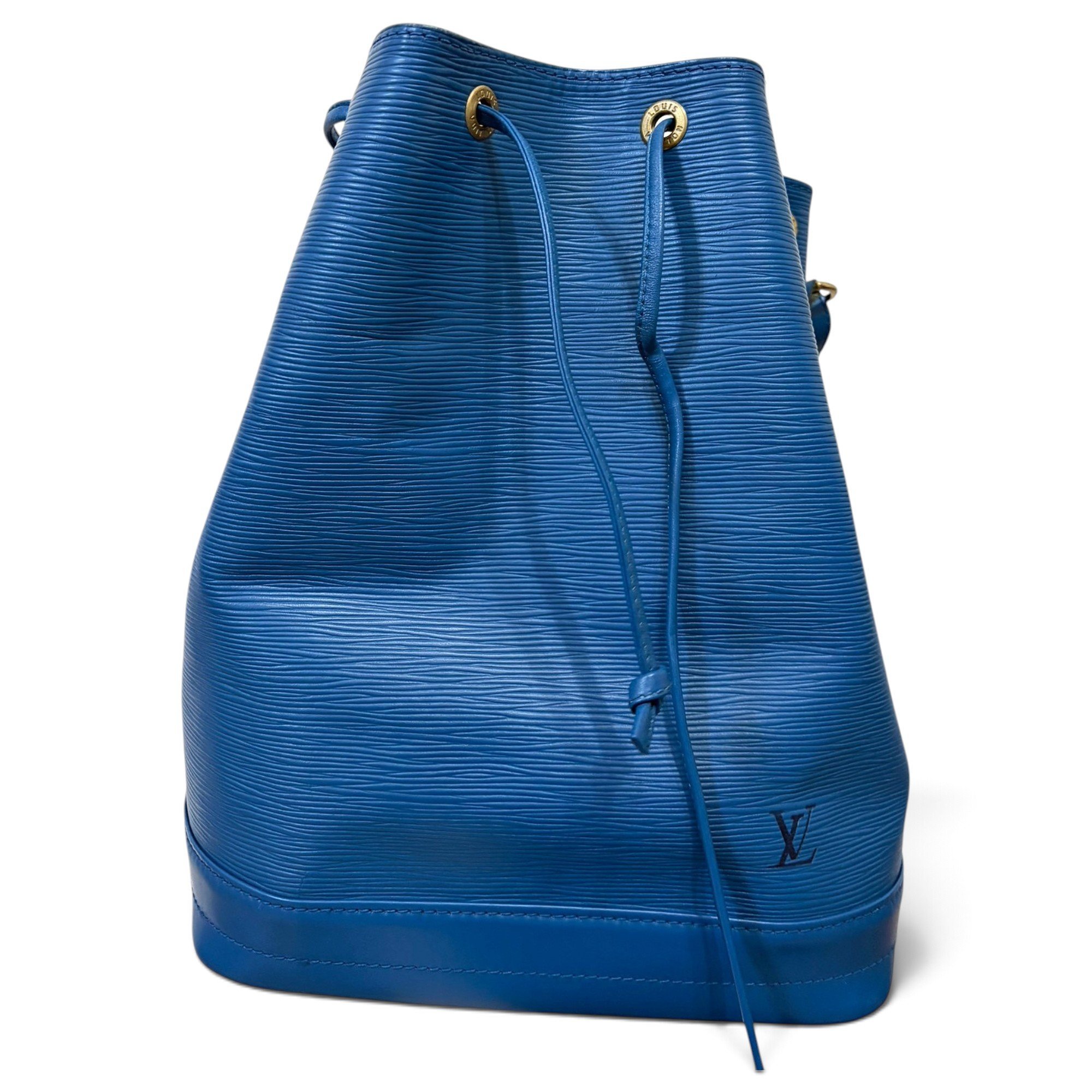 Patent leather handbag
