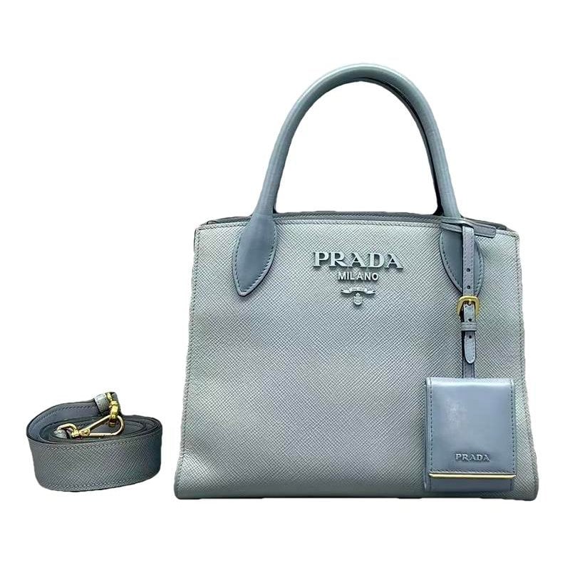 Monochrome leather handbag