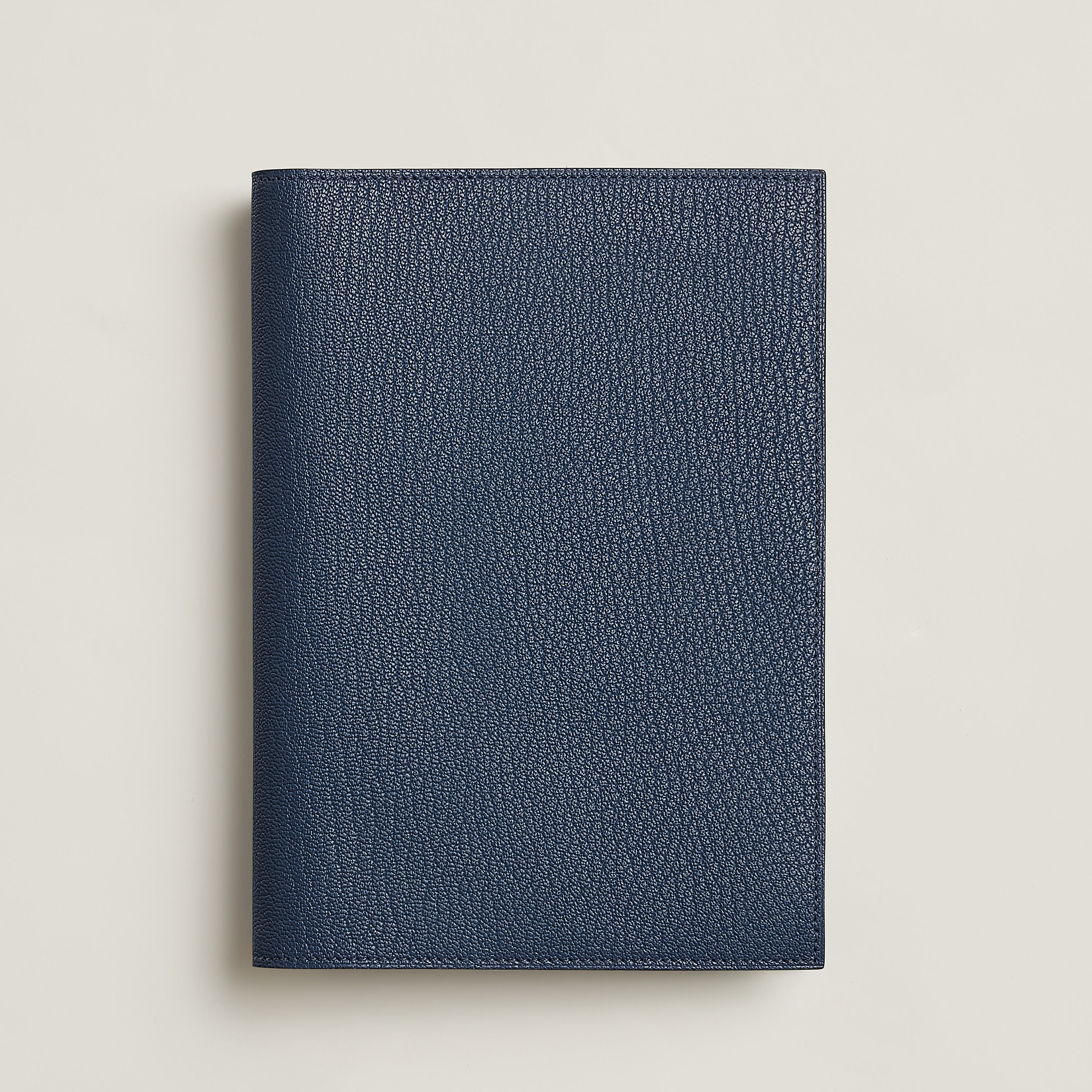 Globe Trotter Agenda Cover