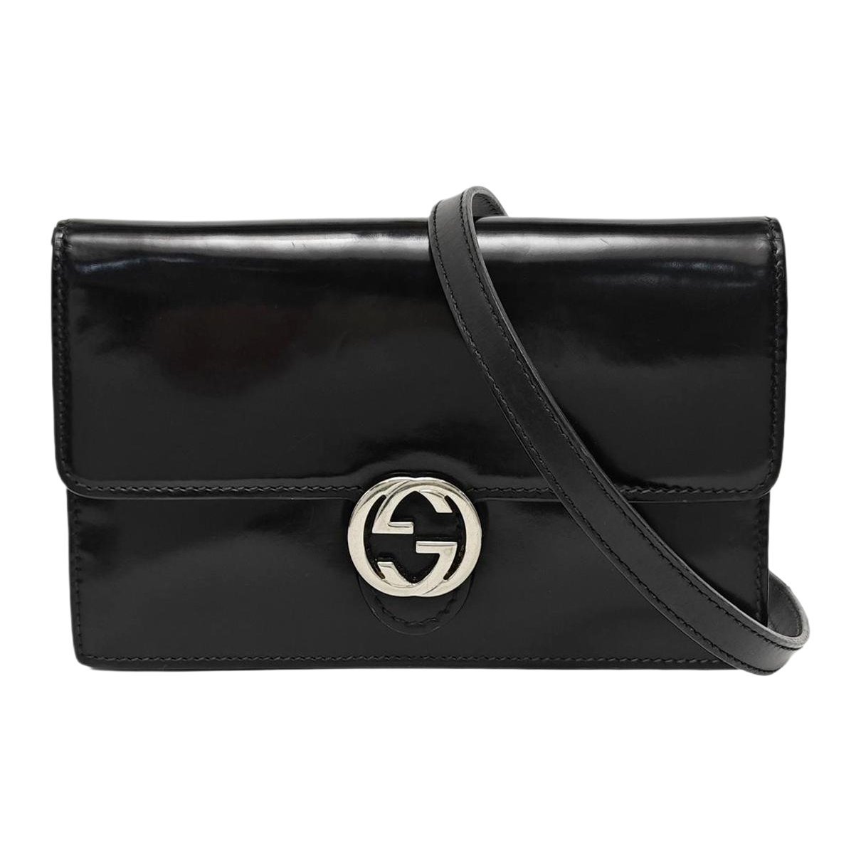 Leather crossbody bag
