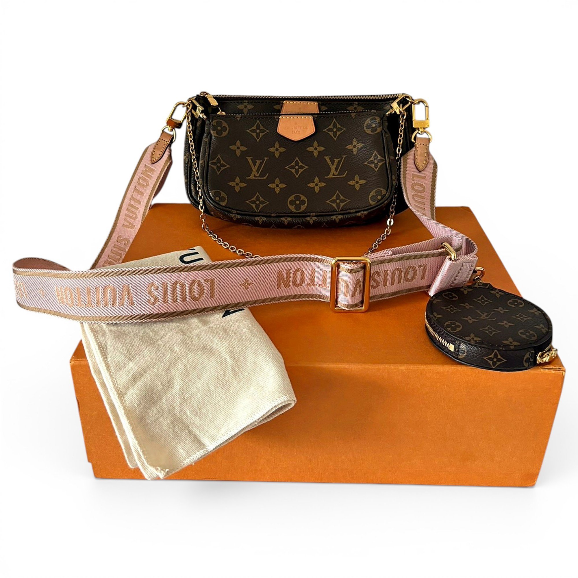 Multi Pochette Accessoires leather handbag