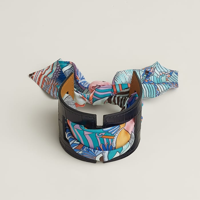Random Ribbon Bracelet