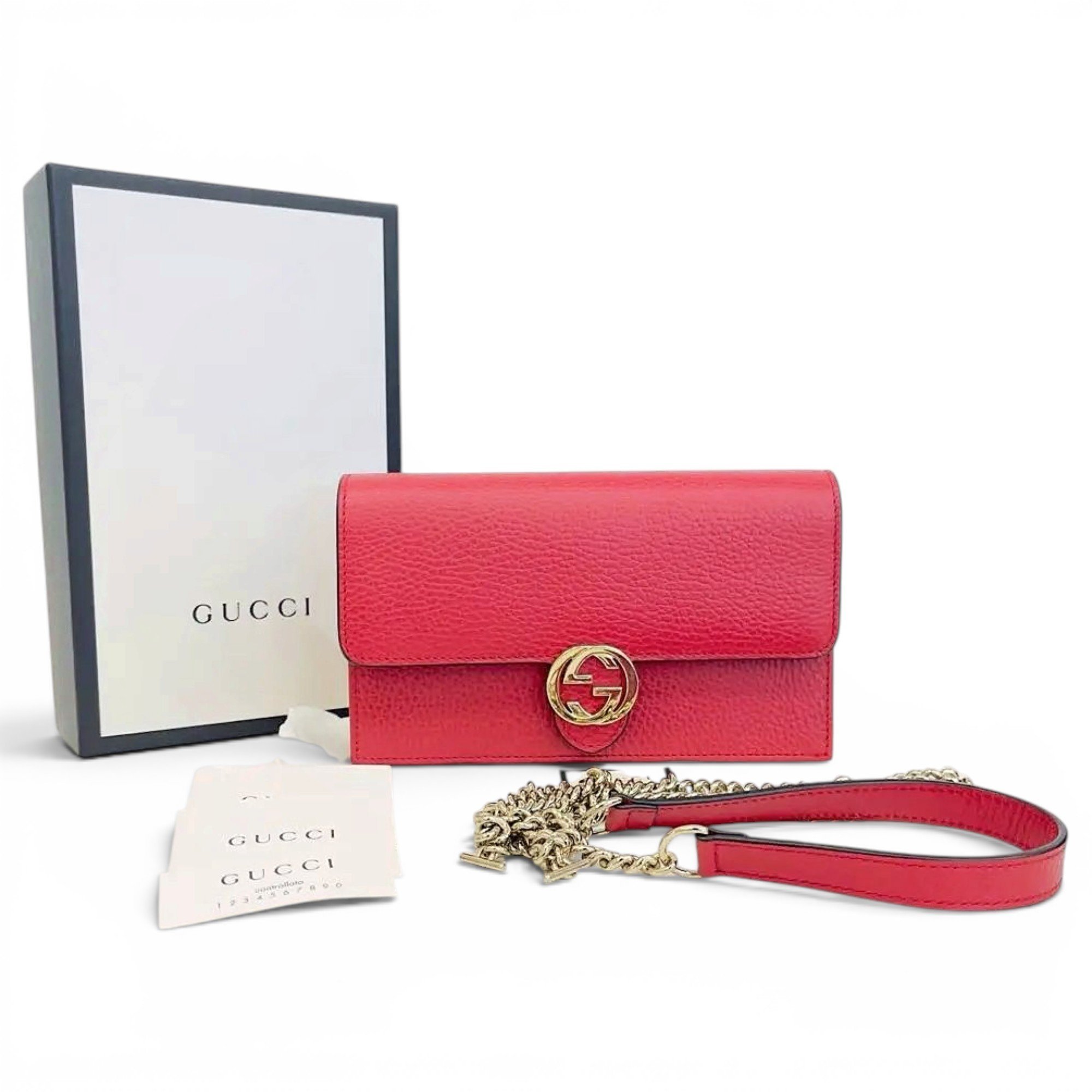 Interlocking leather crossbody bag