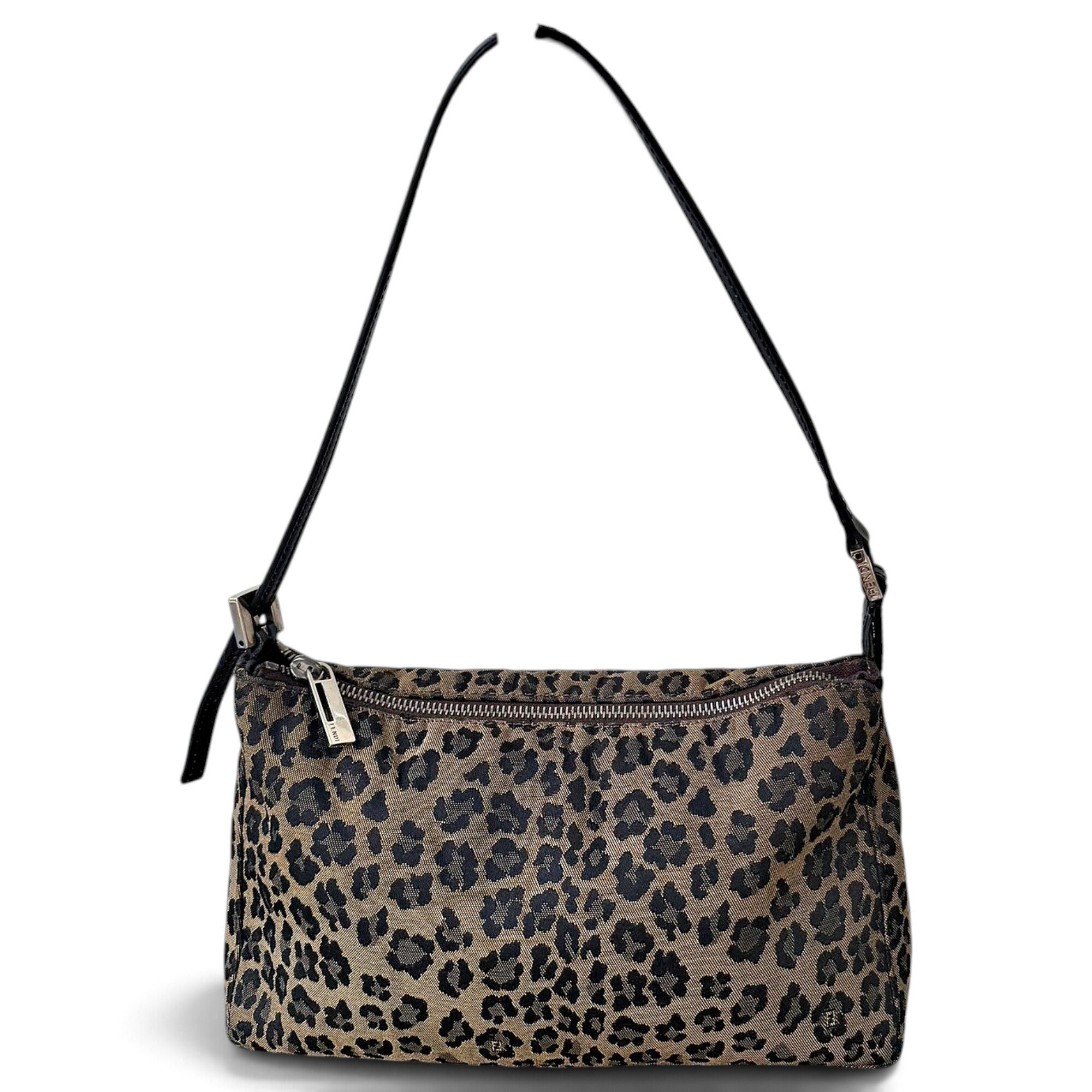 Baguette handbag