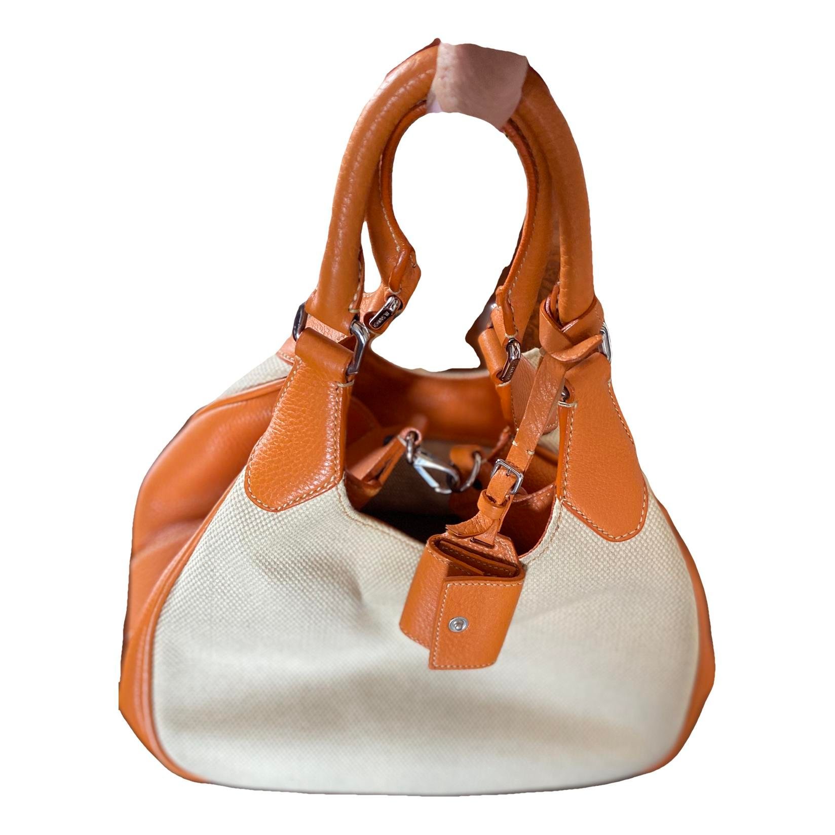 Leather tote