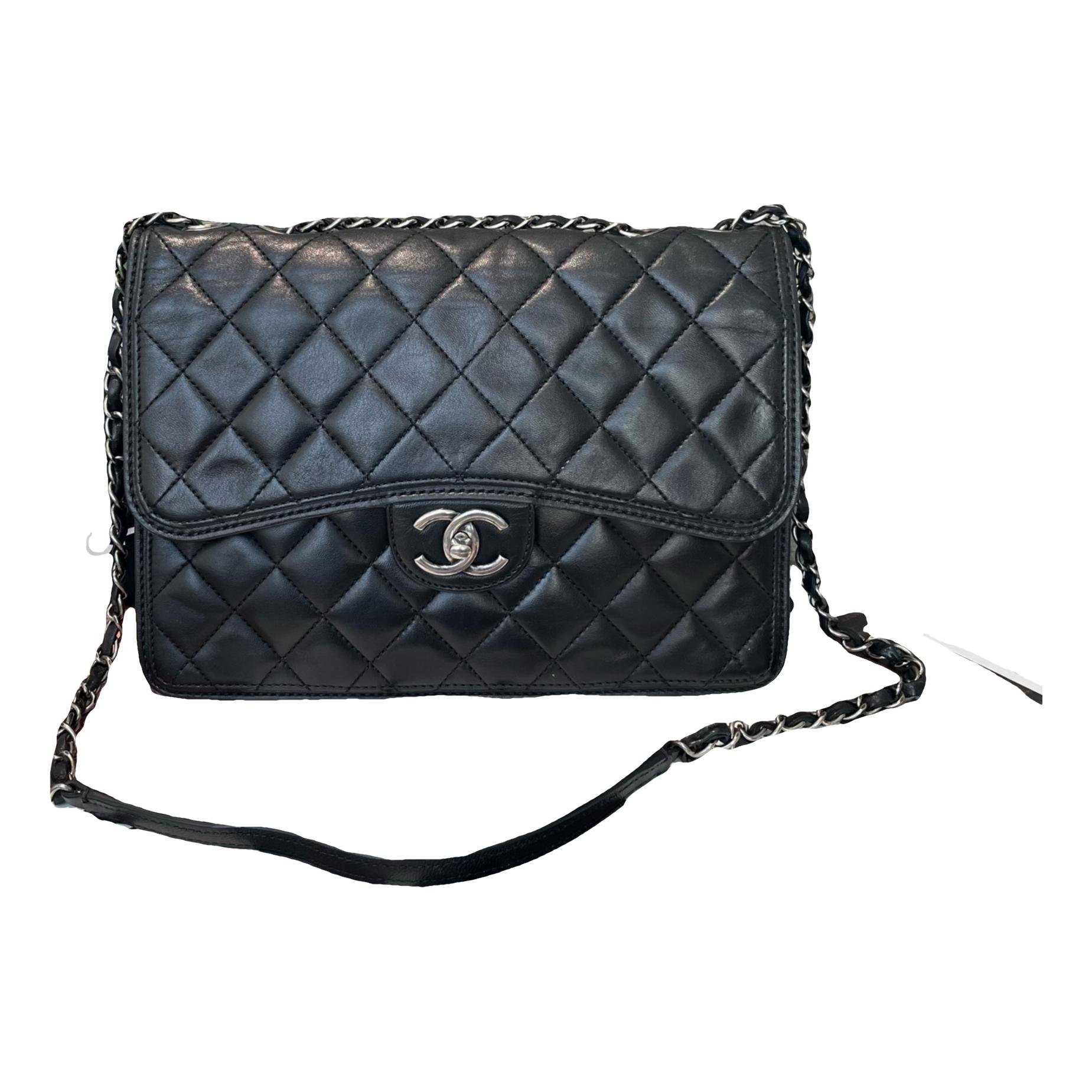 Timeless/Classique leather crossbody bag