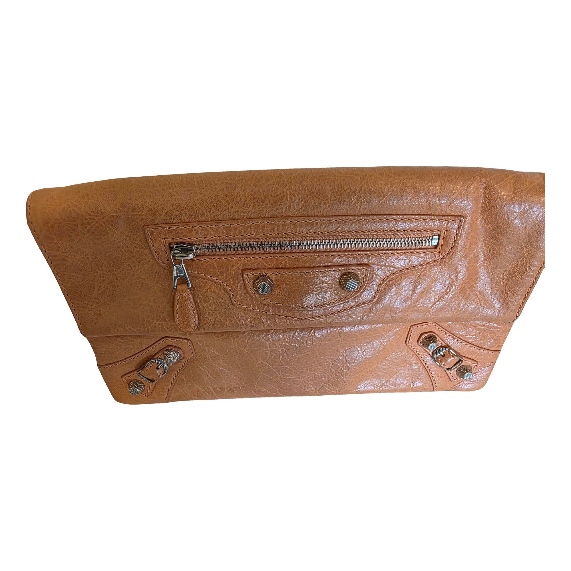 Envelop leather clutch bag