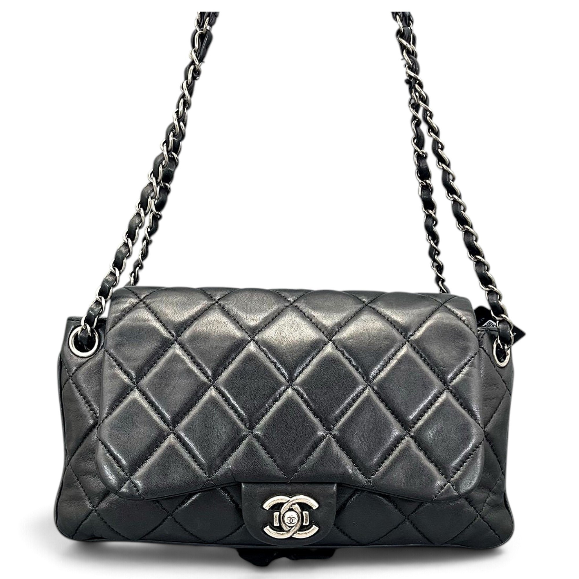 Trendy CC Flap leather crossbody bag