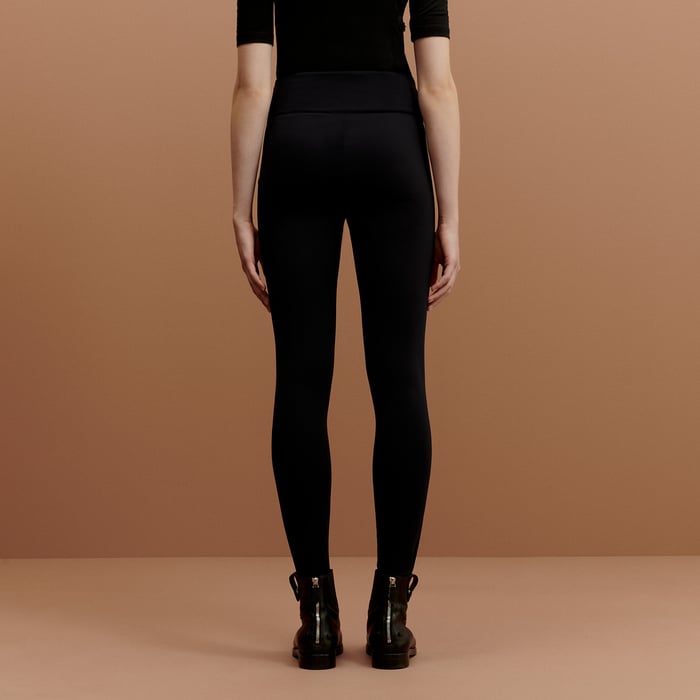 Noir Hermès Fit 레깅스