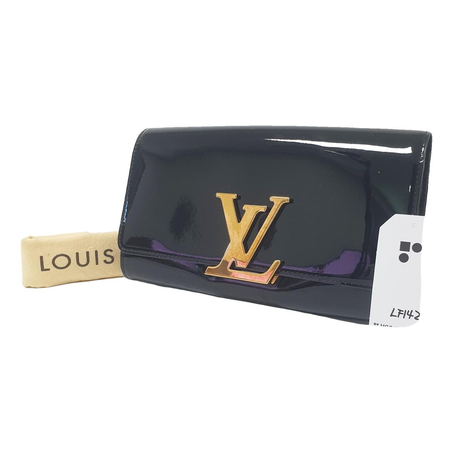 Leather clutch bag
