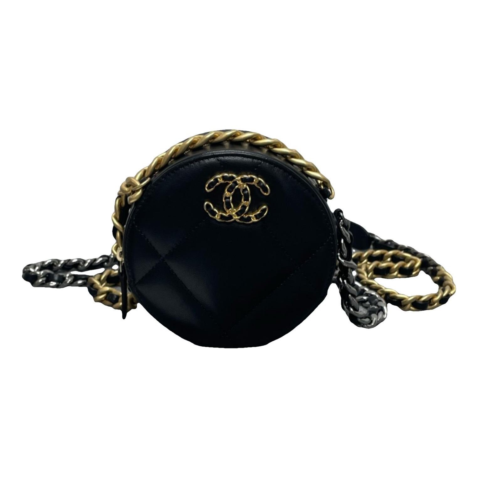 Chanel 19 leather crossbody bag