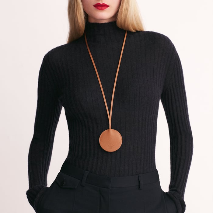 Rouge H Mirror Accessory
