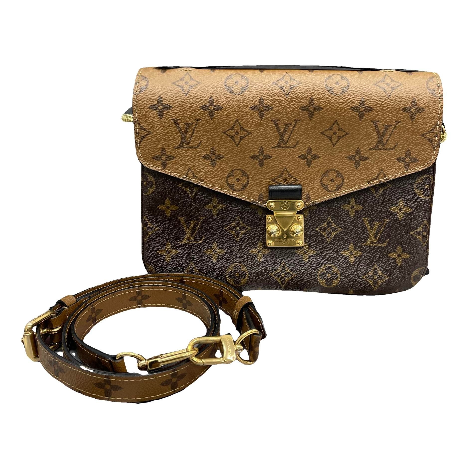 Metis leather handbag