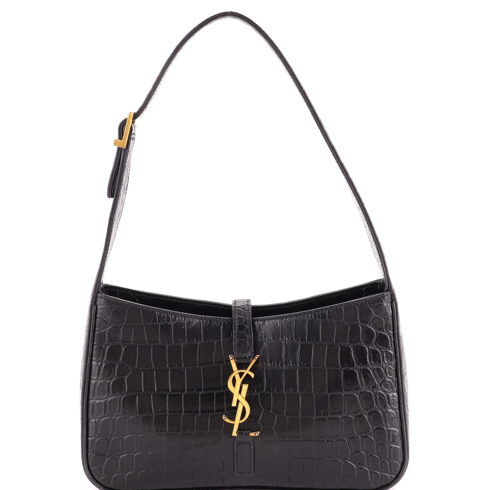 Le 5 à 7 leather handbag