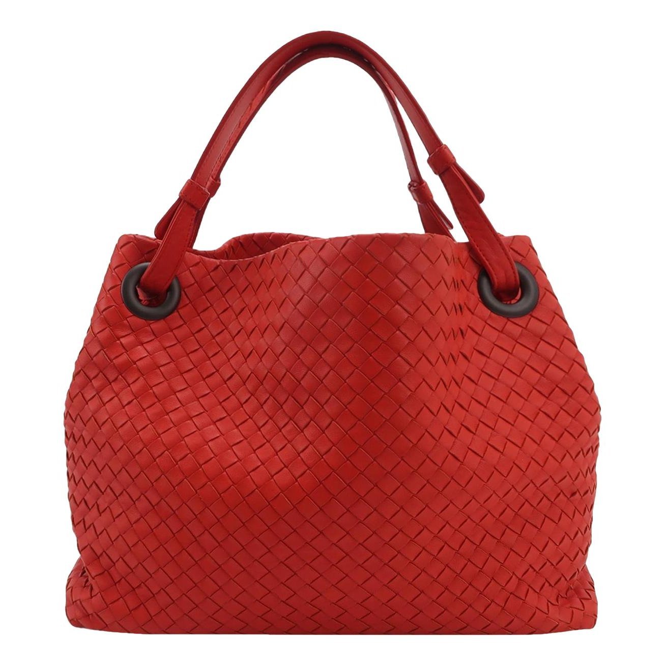 Leather tote