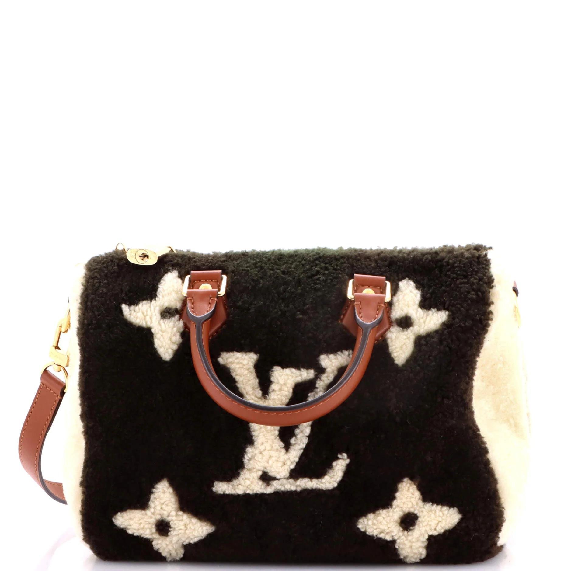 Cloth satchel
