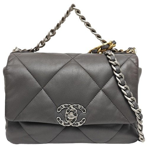 Chanel 19 handbag
