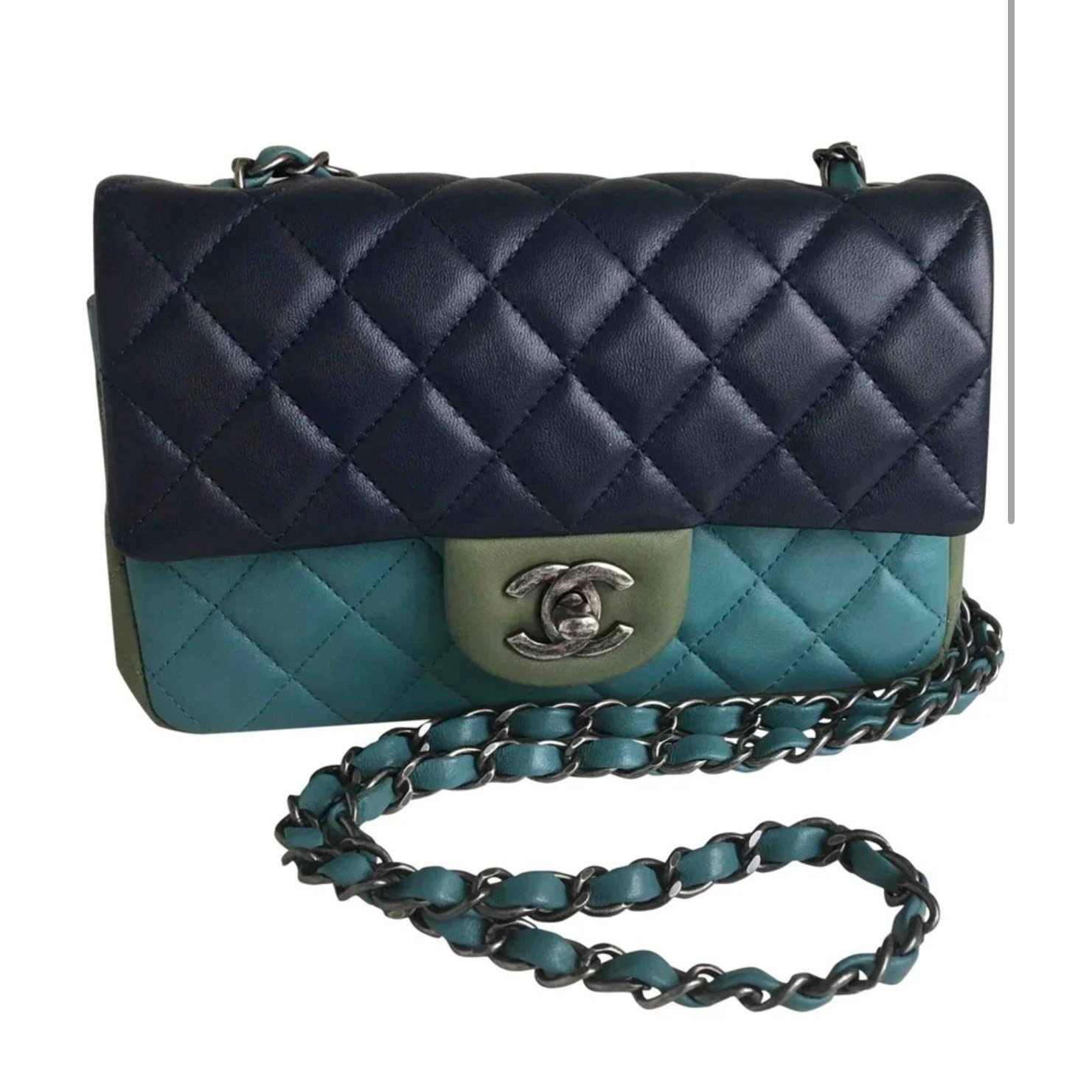 Timeless/Classique leather crossbody bag