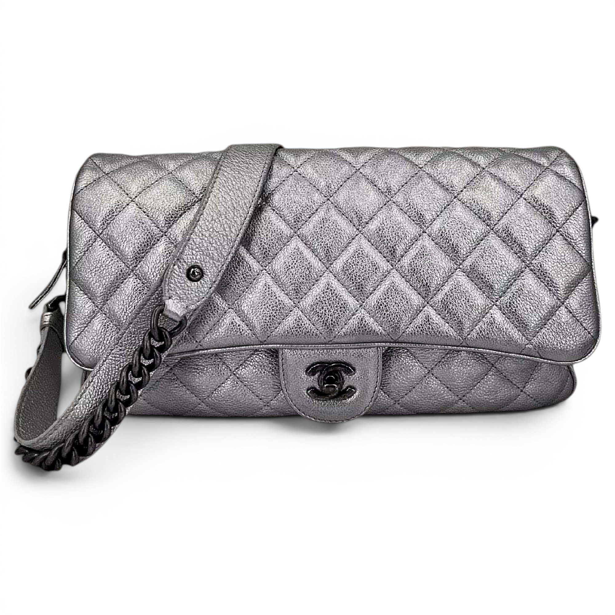 Timeless/Classique leather crossbody bag