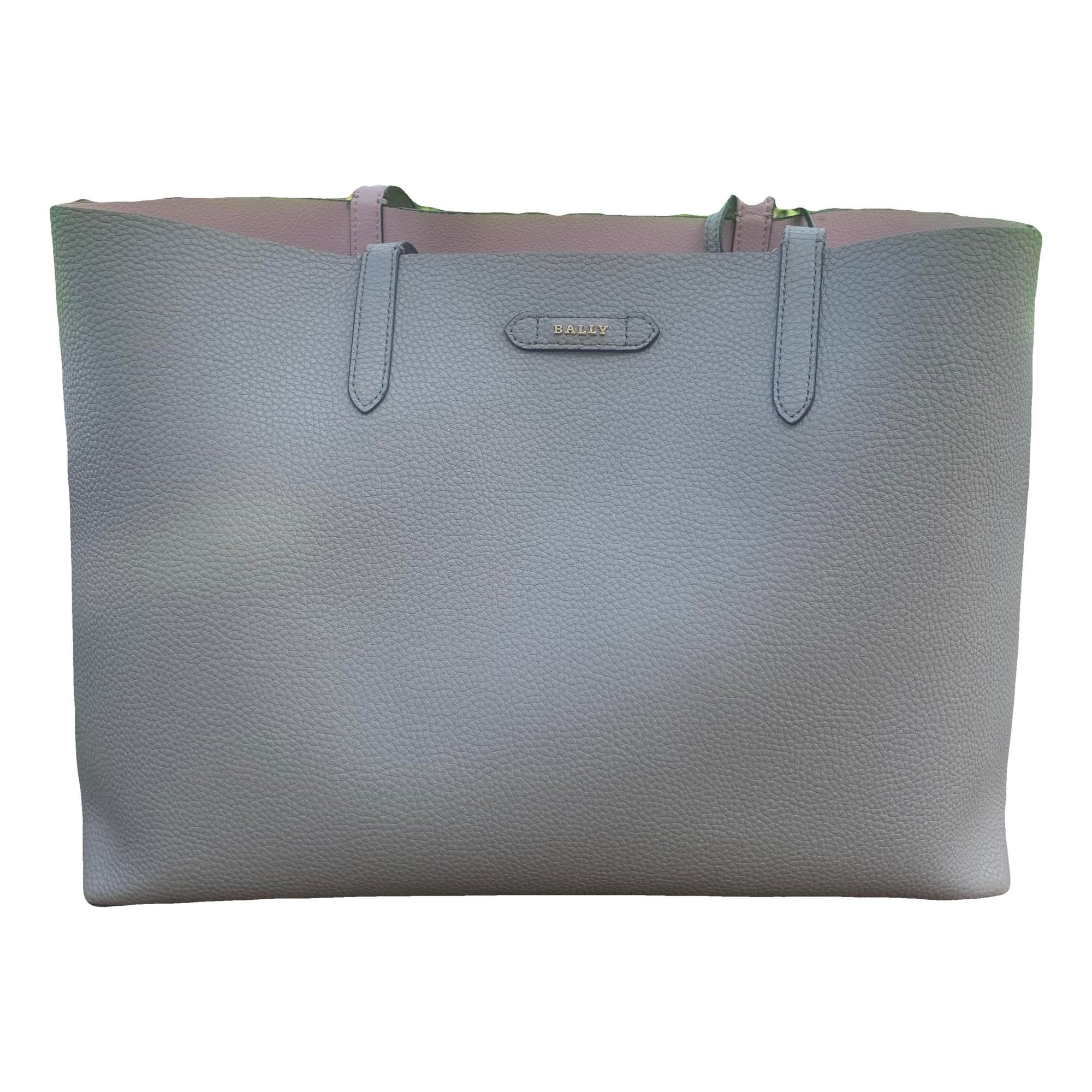 Leather tote