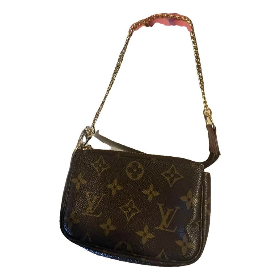 Leather clutch bag