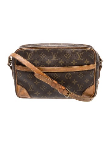 LV Monogram Trocadero 27