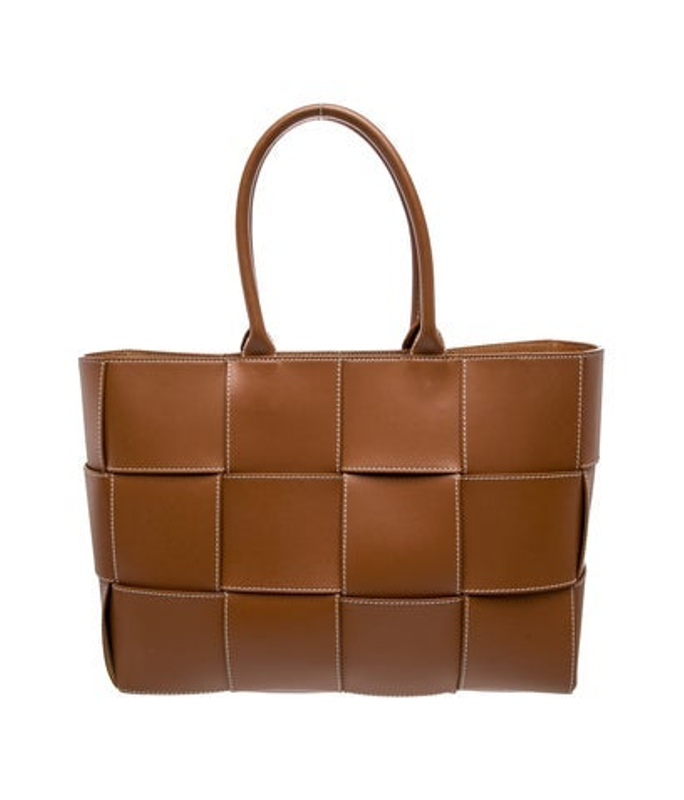 Bottega Veneta Veneta Intrecciato Arco Large