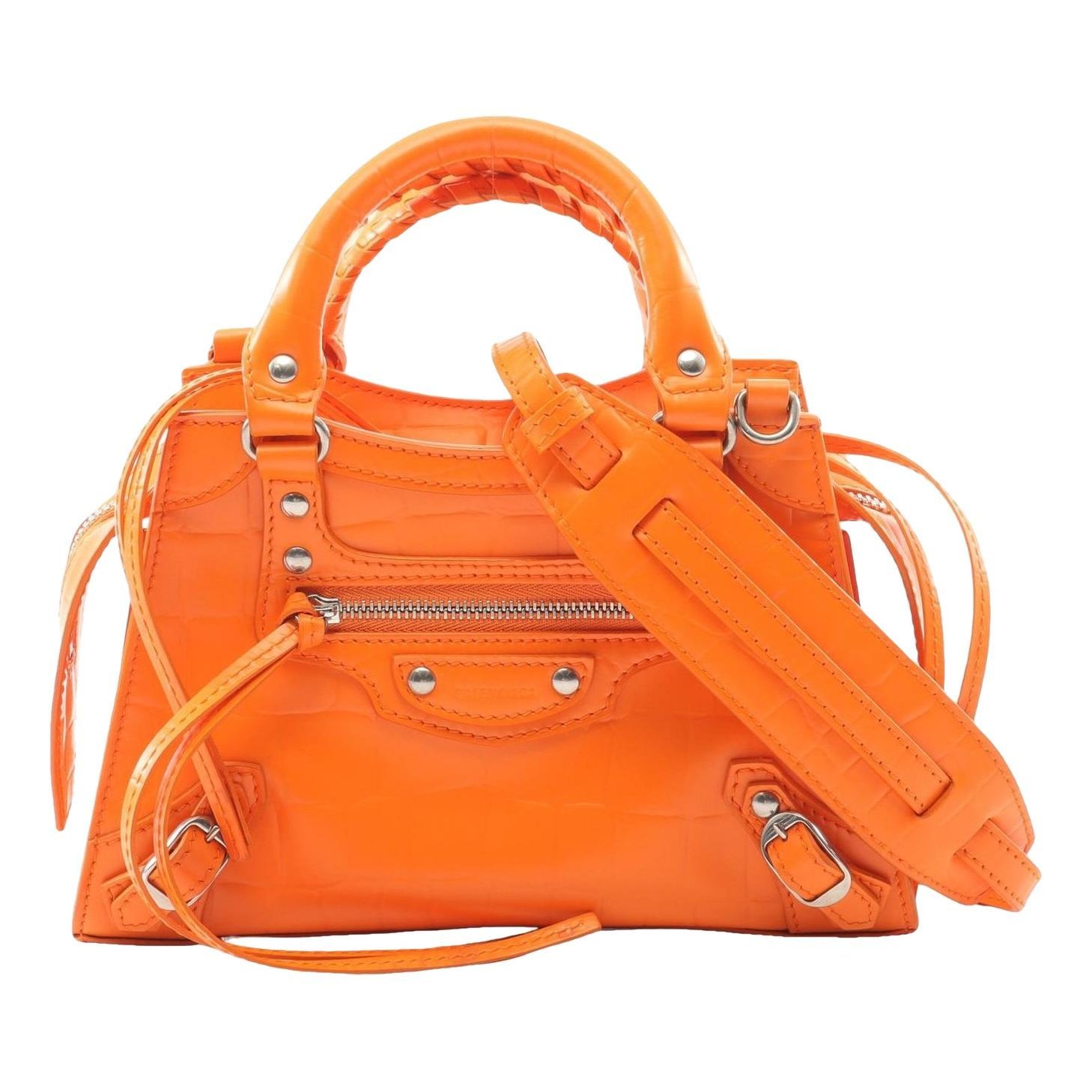 Neo Classic leather handbag