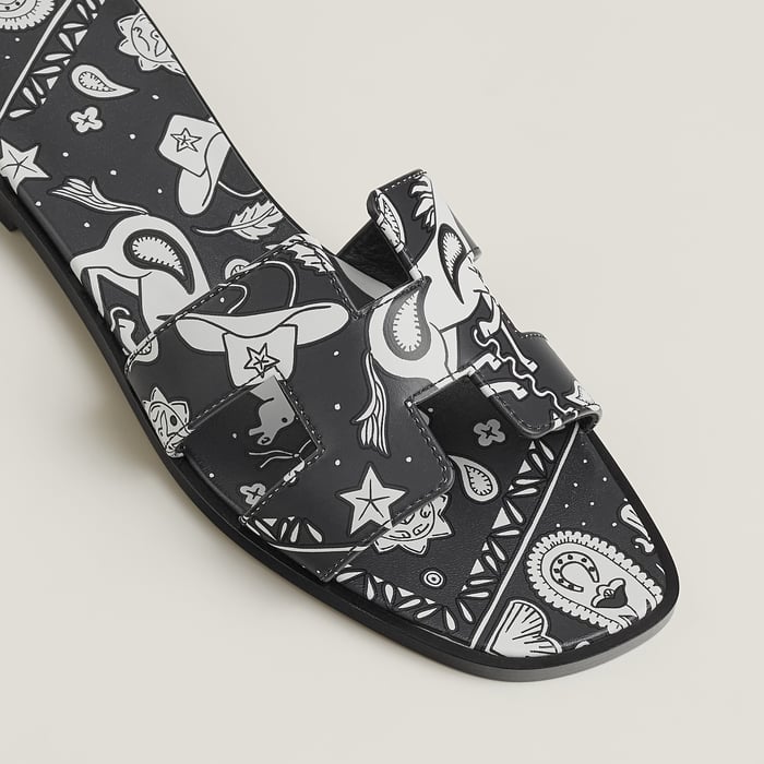 Oran Sandal
