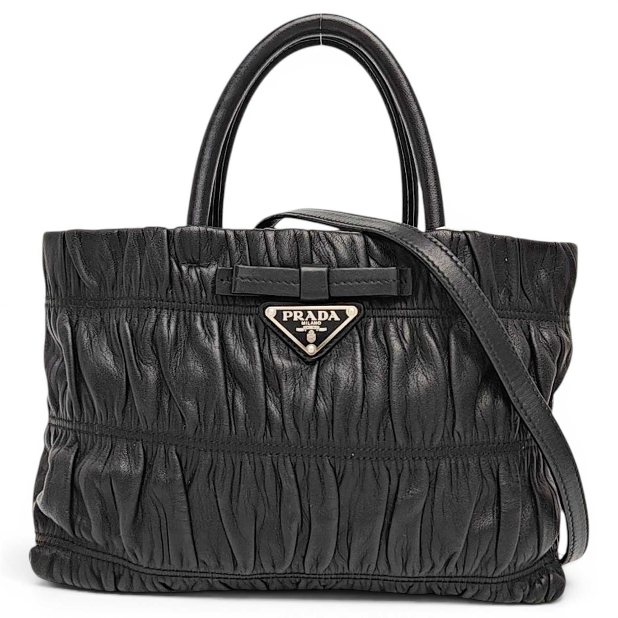 Leather handbag