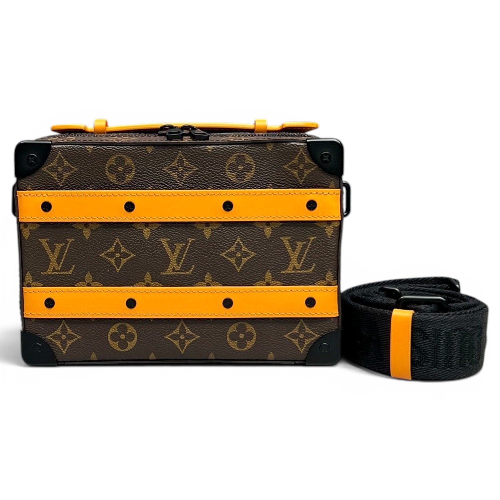 Petite Malle leather crossbody bag