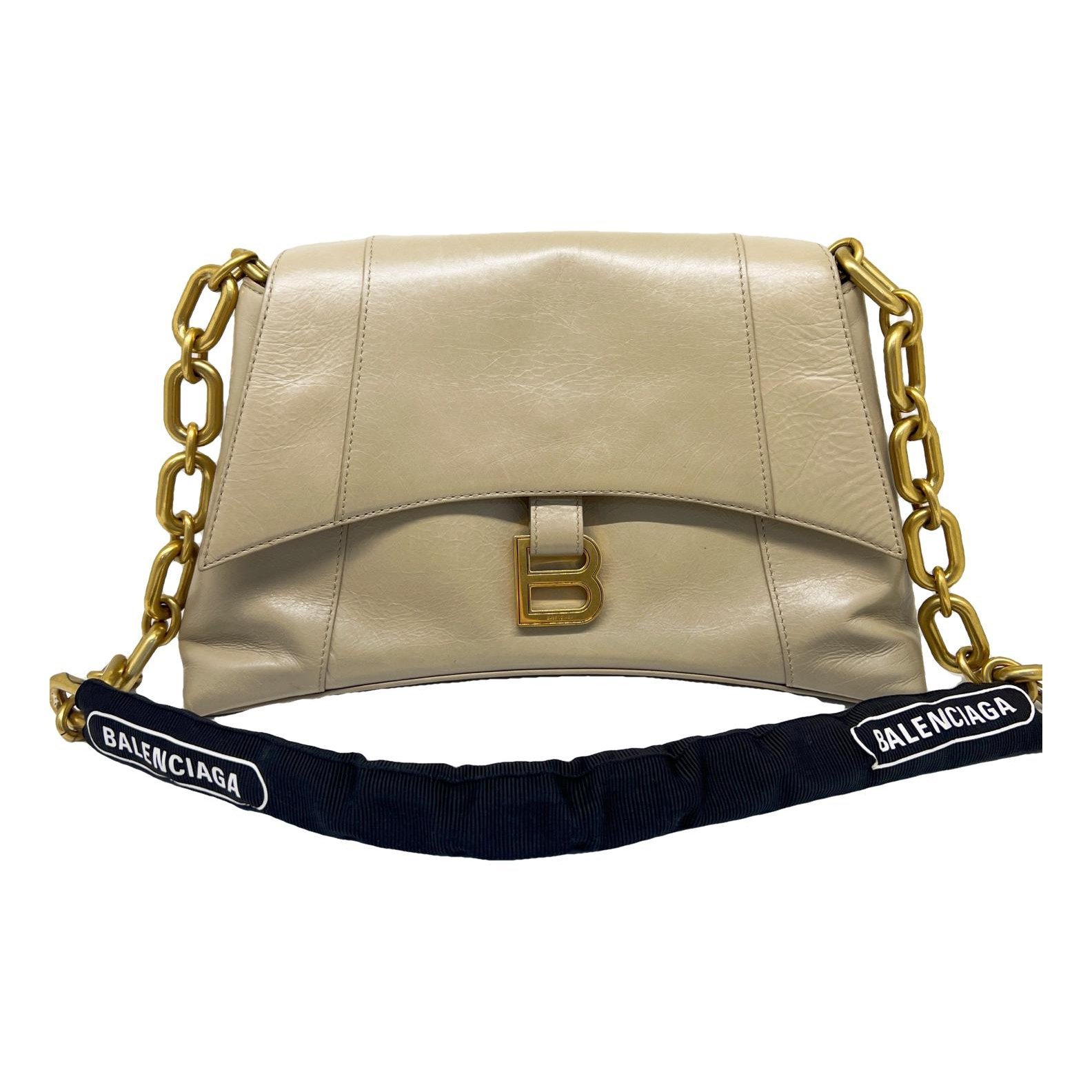 Downtown Chain leather handbag