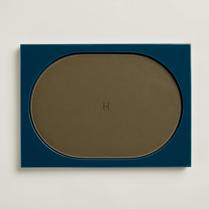 Nocturne Manege Rectangular Centerpiece