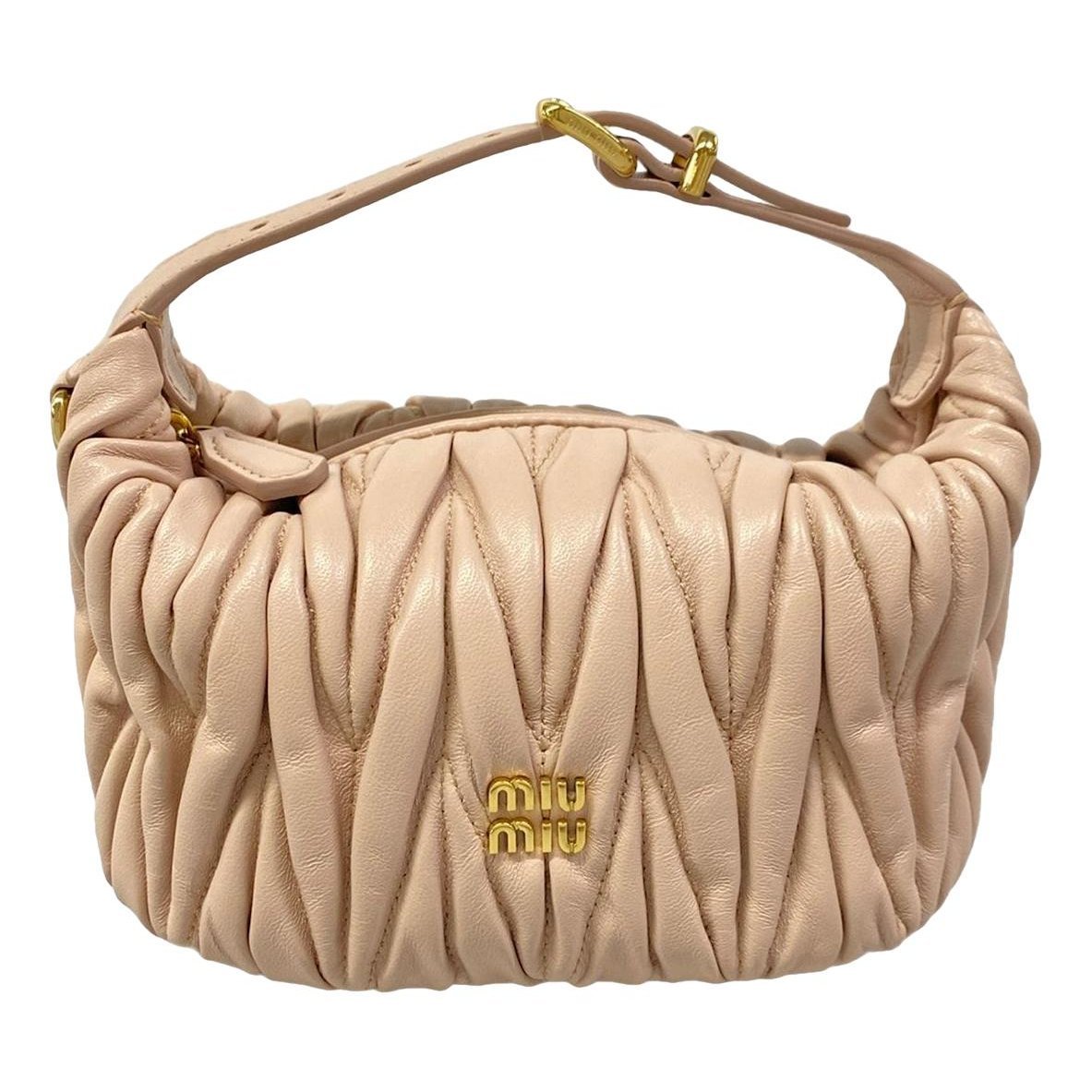 Matelassé leather handbag