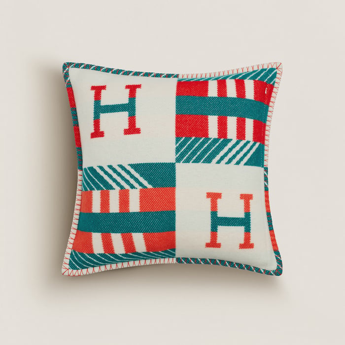 Avalon Jump'H Pillow