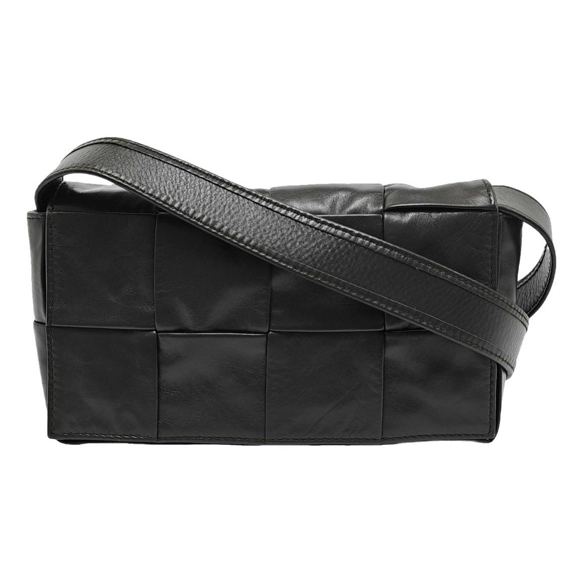Cassette leather handbag