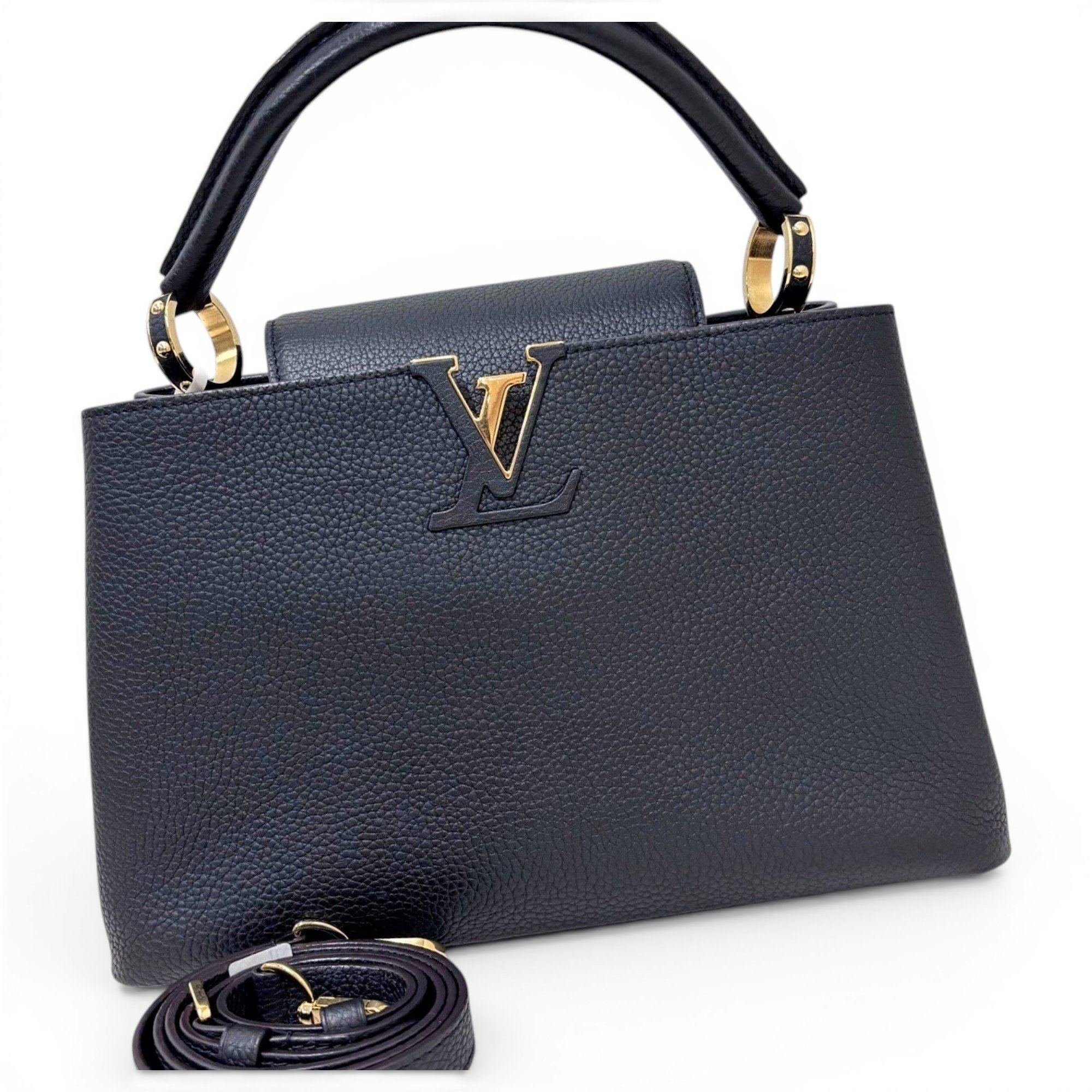 Capucines leather handbag
