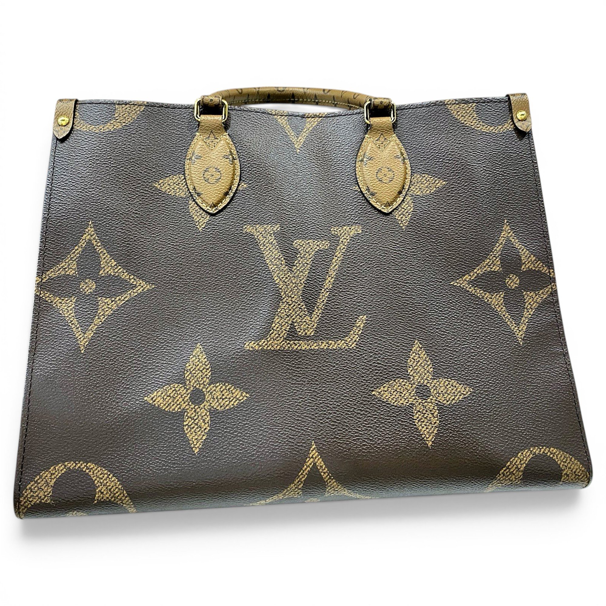 Onthego leather tote