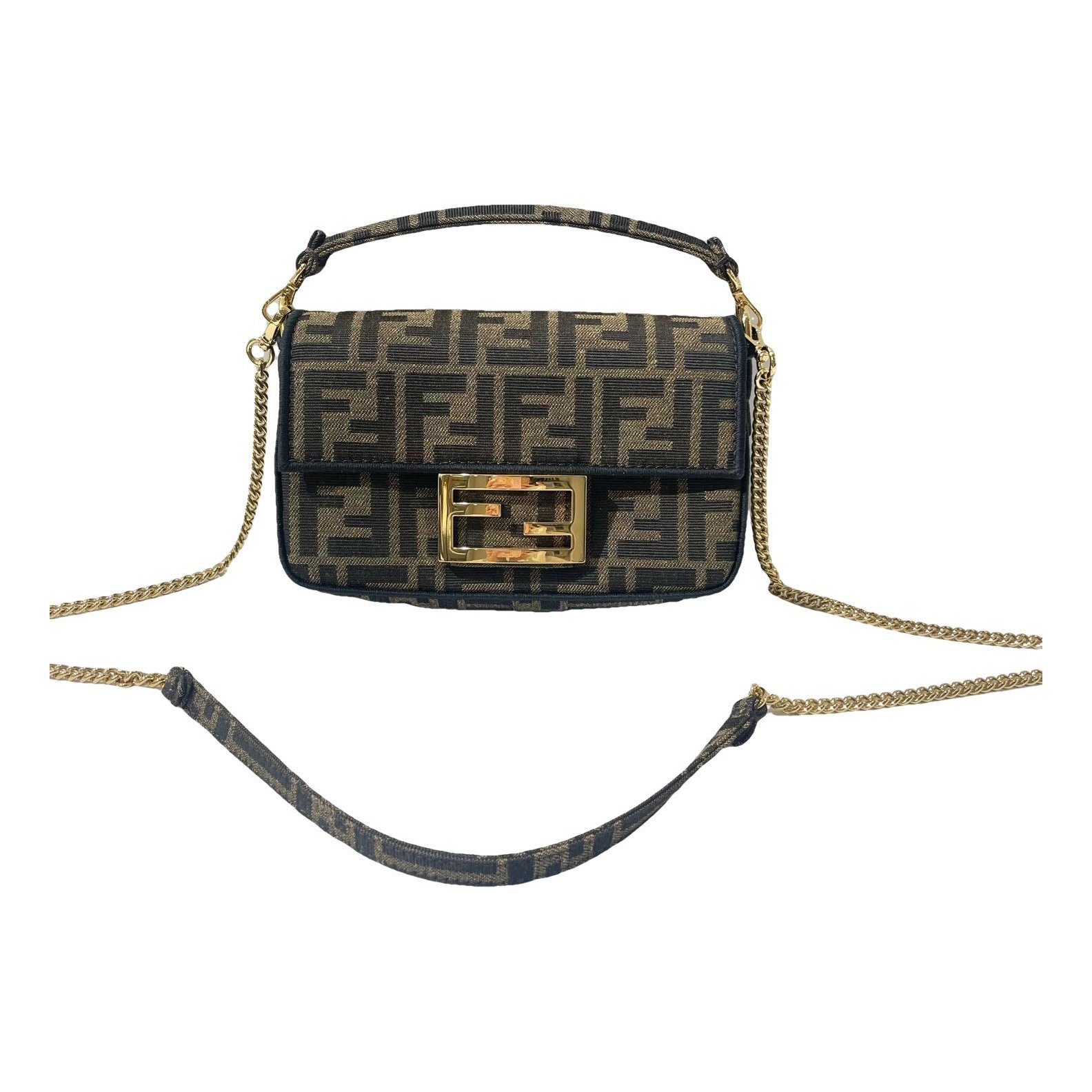 Baguette leather handbag