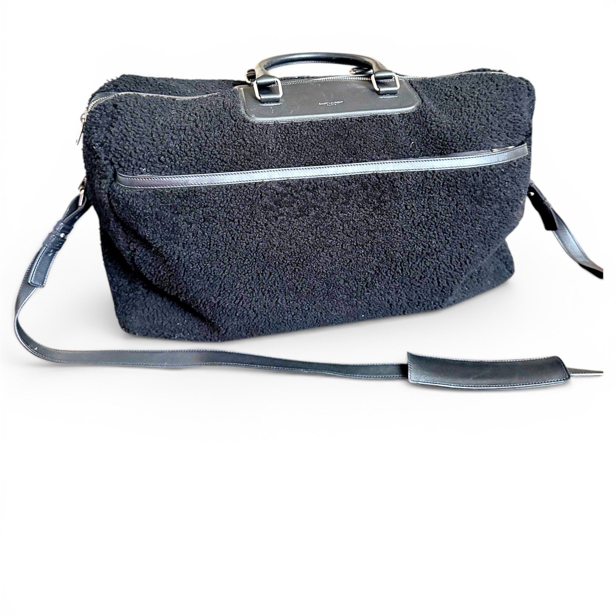 Leather travel bag