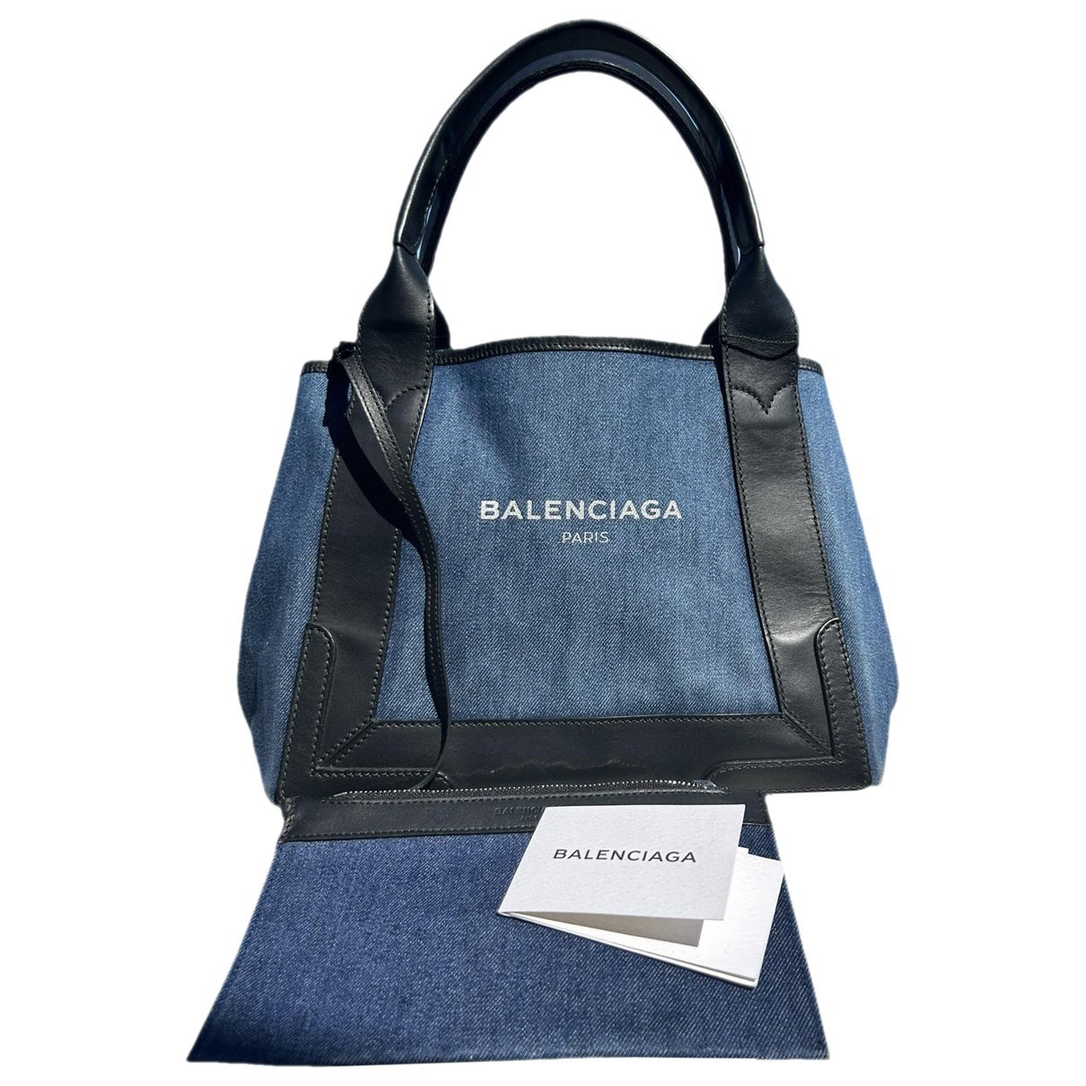 Handbag