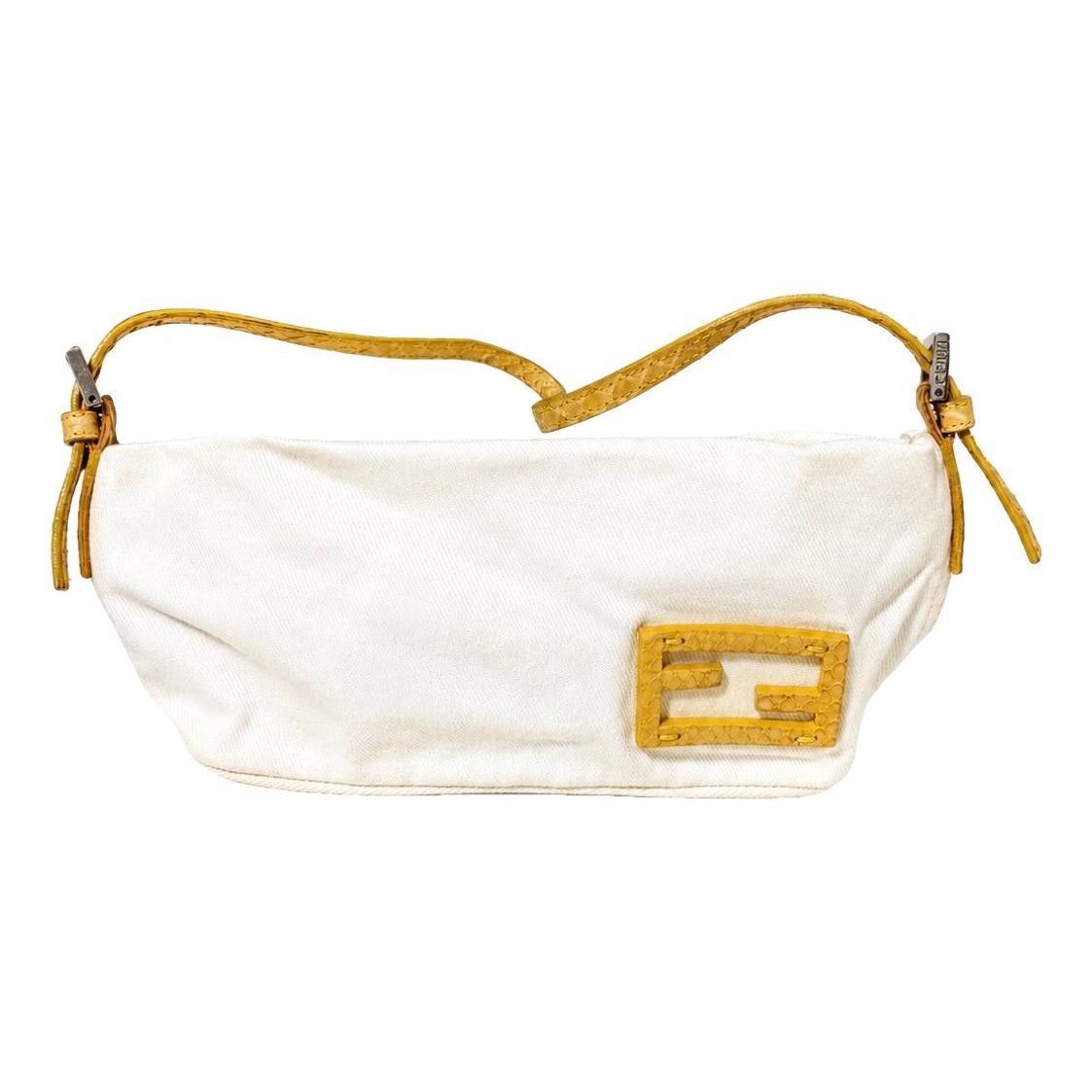 Baguette handbag