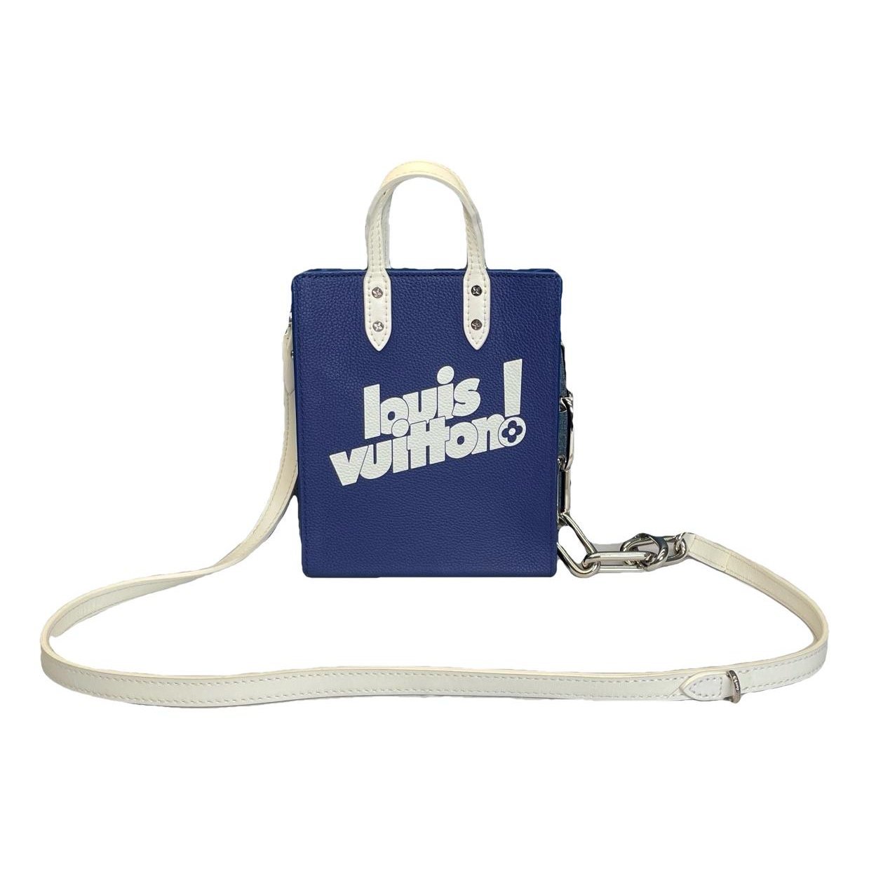 Plat leather handbag